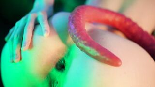 Lil Emo Kitten: Rebecca (Cyberpunk) masturbating with Tentacles